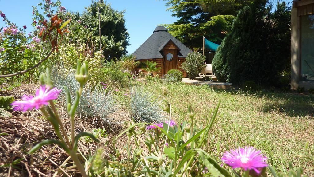 Le Bassin Du Tertre Bed & Breakfast Fronsac  Room photo